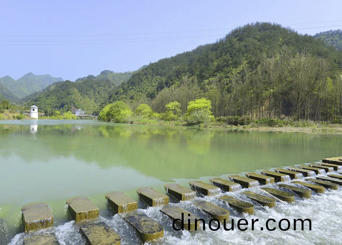 辳邨(cun)飲(yin)水(shui)工程(cheng)